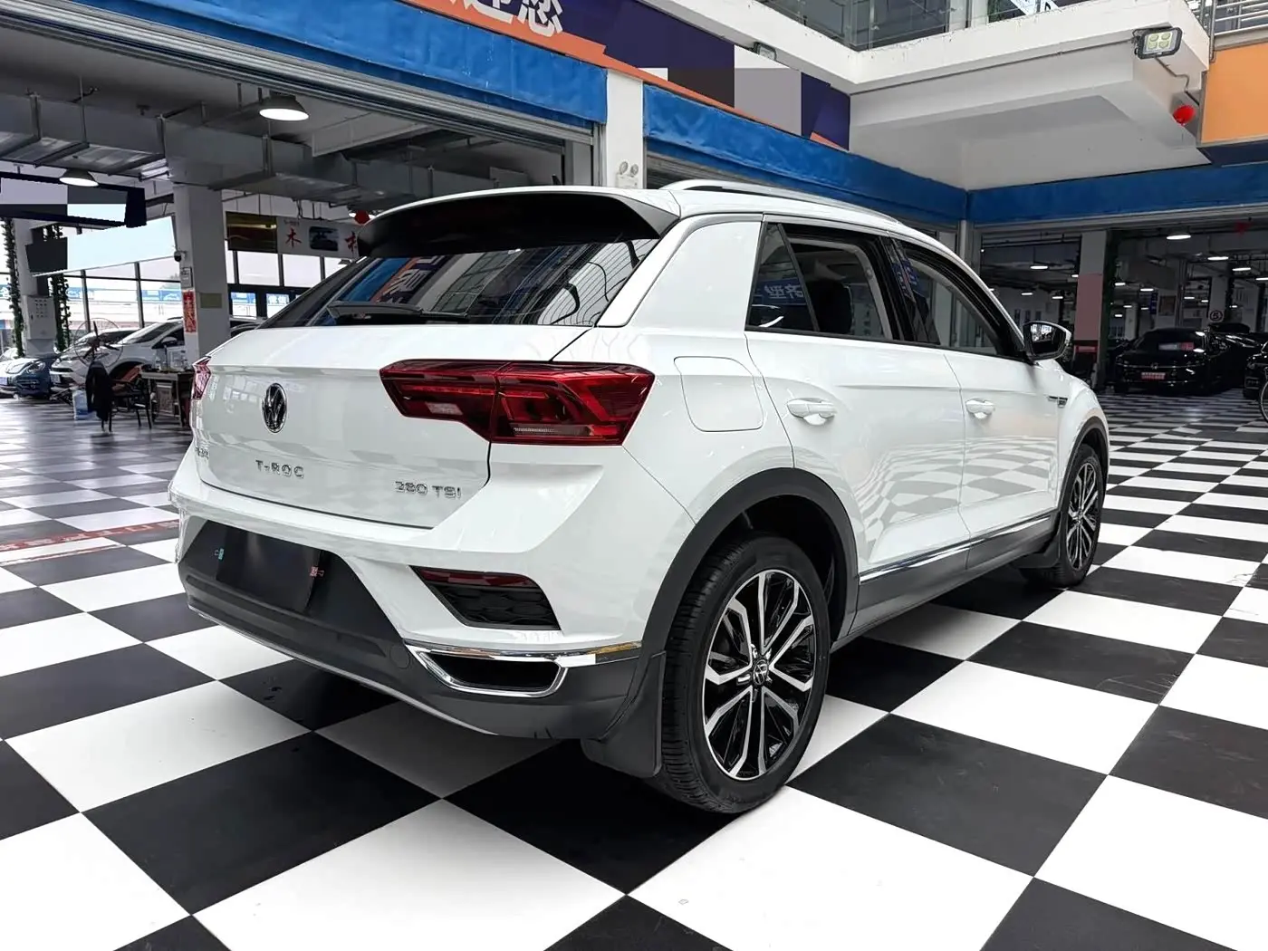 Volkswagen T-ROC 2022 — Şəkil 14/19