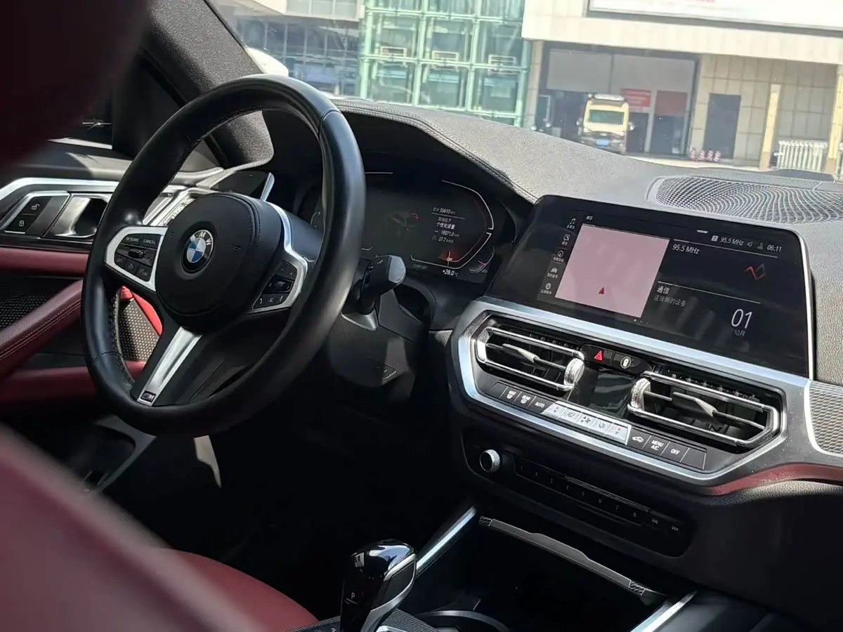 BMW 4 Series 2023 — Фото 6/9