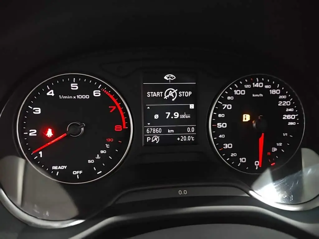 Audi Q2L 2021 — Фото 12/20