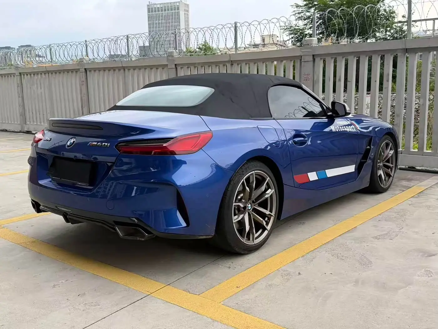BMW Z4 M40i 2024 — Photo 13/13