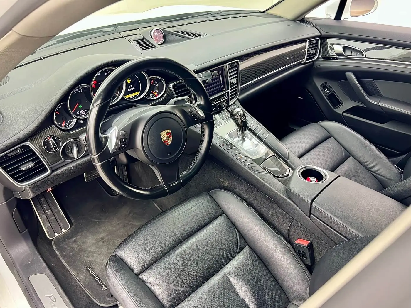 Porsche Panamera 2015 — Photo 8/20
