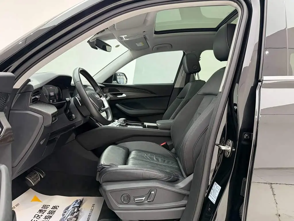 Audi Q6 2023 — Şəkil 17/20