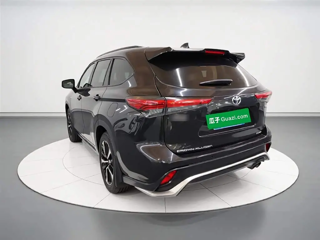 Toyota Crown Kluger 2022 — Şəkil 5/20
