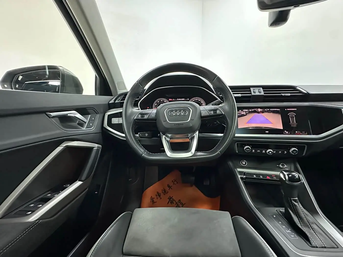 Audi Q3 2022 — Photo 13/20