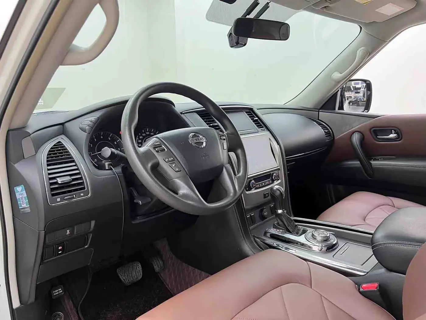 Nissan Patrol 2018 — Şəkil 9/20