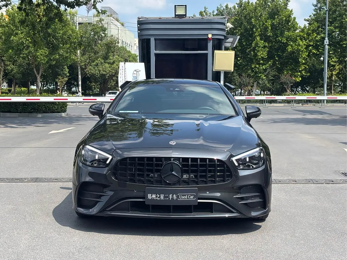 Mercedes-Benz E-Class 2023 — ფოტო 2/12