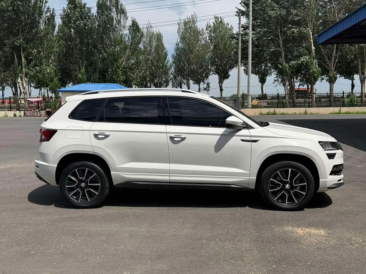 Škoda Karoq 2022 — Photo 6/19