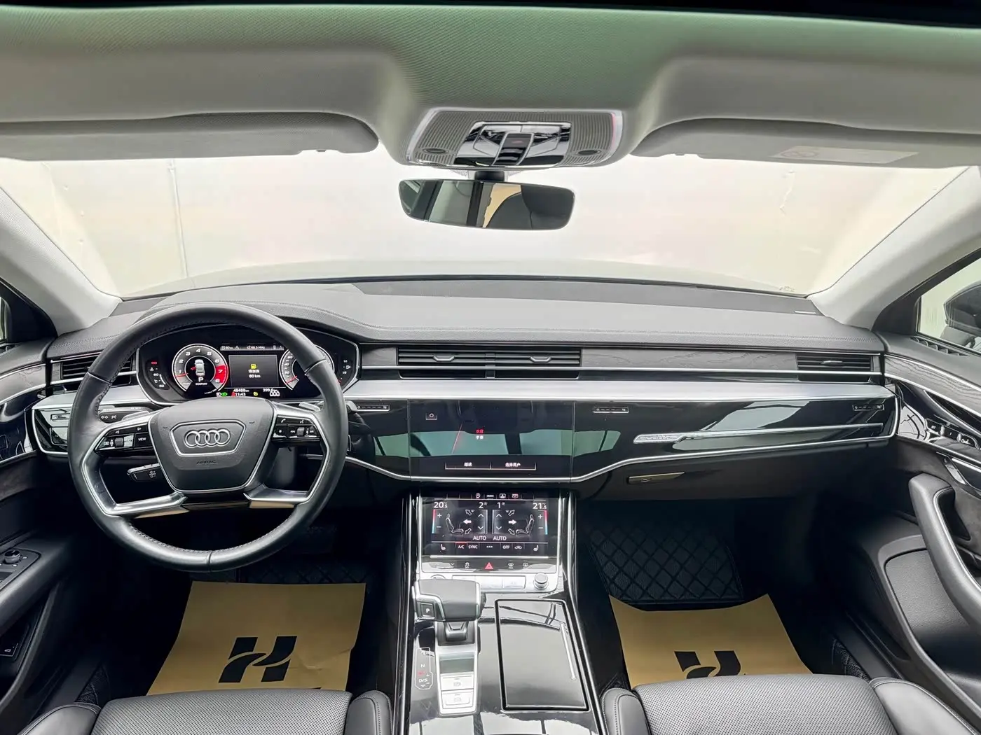 Audi A8 2021 — Photo 6/16