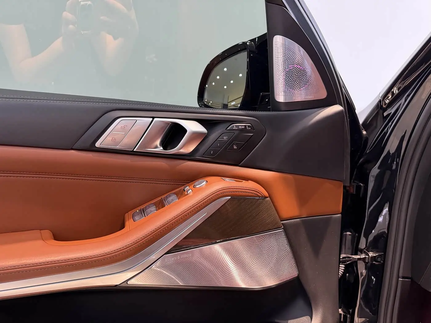 BMW X7 2022 — Photo 9/20