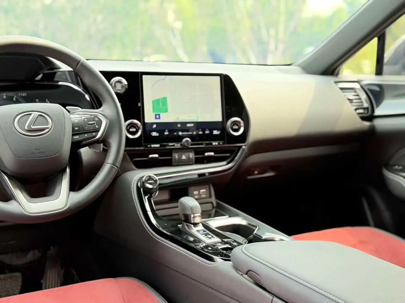 Lexus NX 2024 — Şəkil 15/20