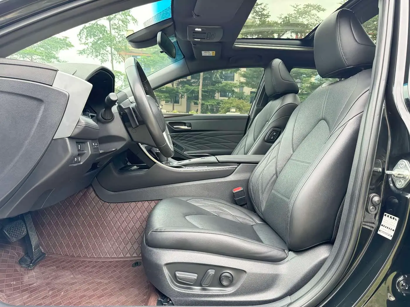 Toyota Avalon 2019 — Şəkil 13/20