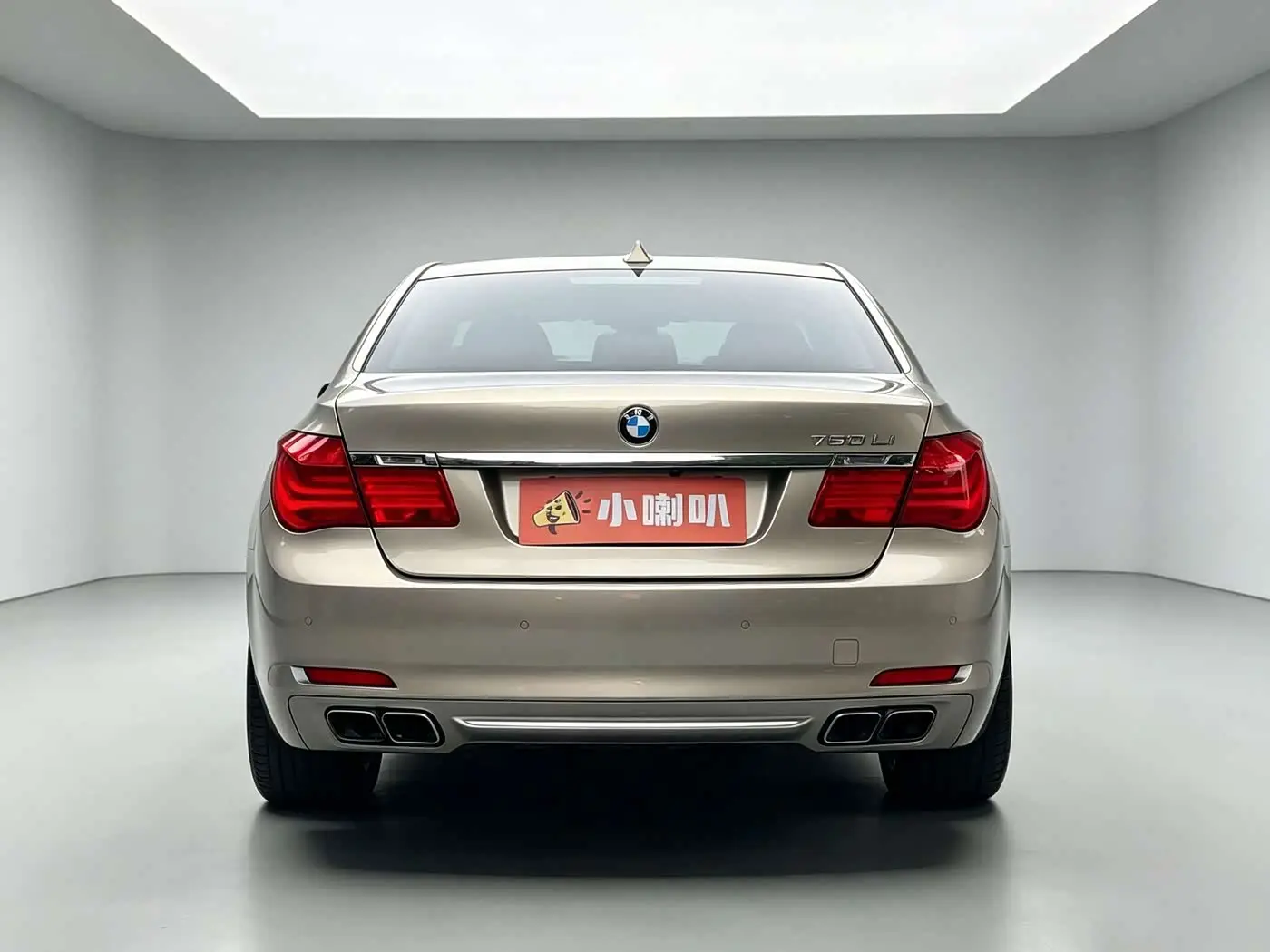 BMW 7 Series 2012 — Фото 6/20