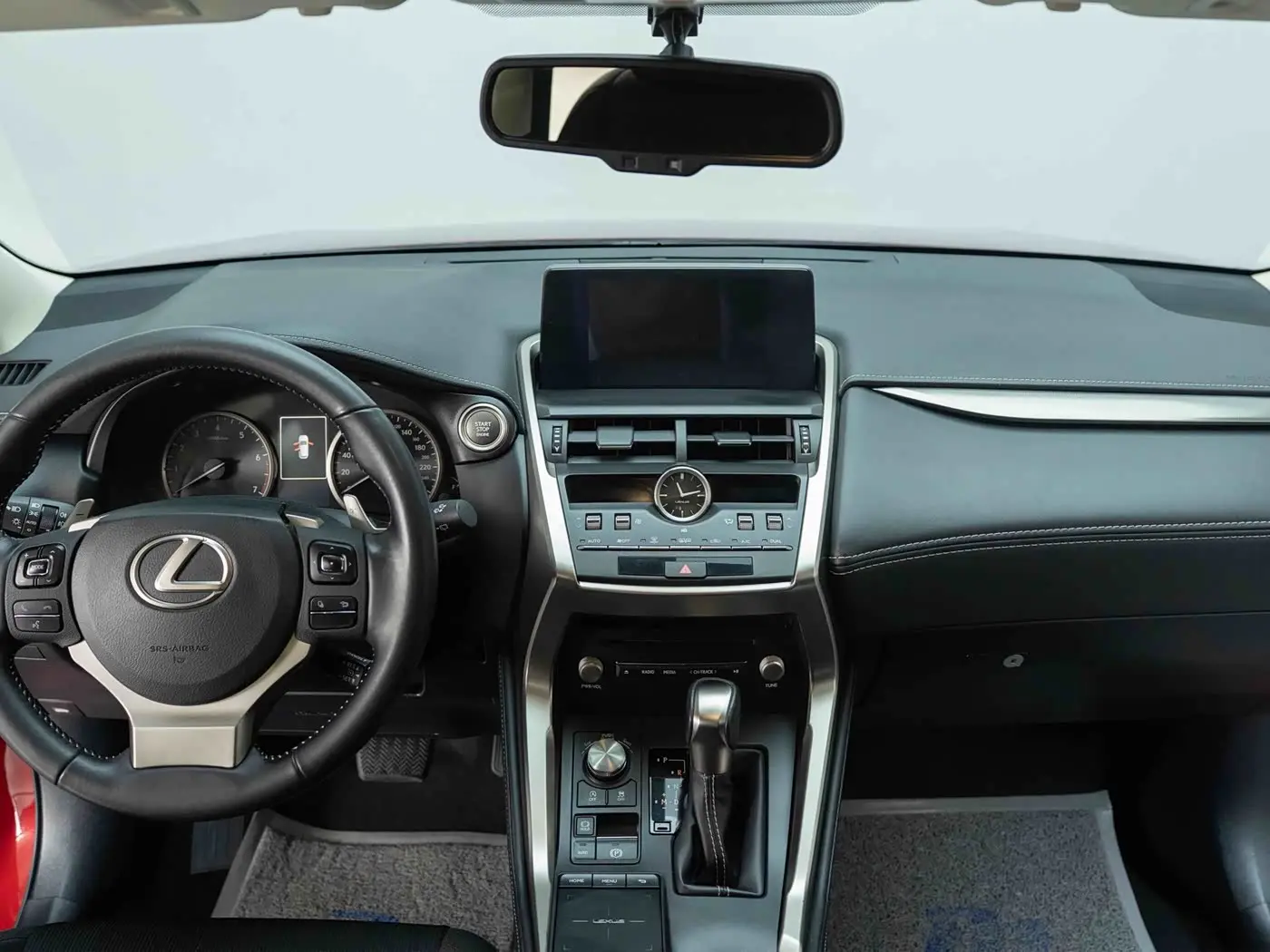 Lexus NX 2020 — Фото 11/17
