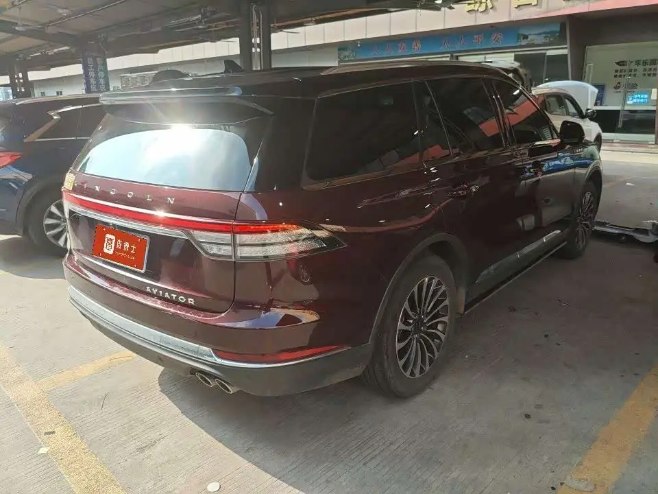 Lincoln Aviator 2020 — Photo 6/9