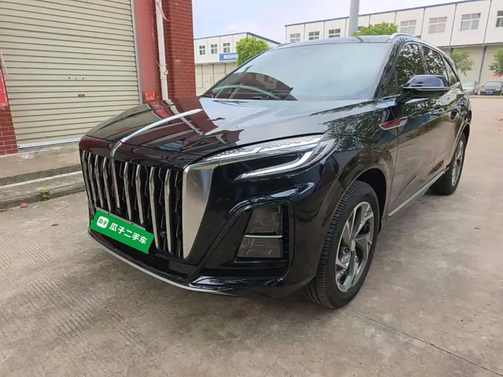 Hongqi HS3 PHEV 2025 — Фото 1/20