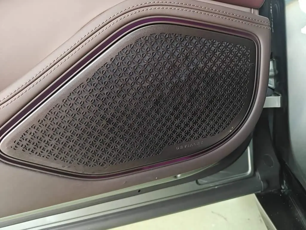 Denza Z9GT 2024 — Photo 11/20