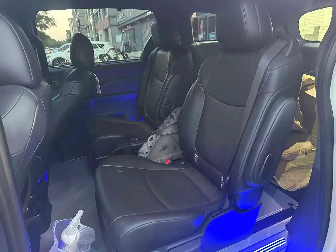 Toyota Granvia 2024 — Photo 9/9