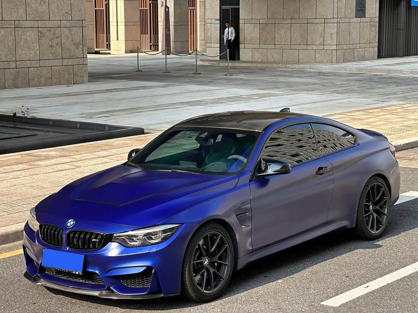 BMW M4 2019 — Photo 1/20