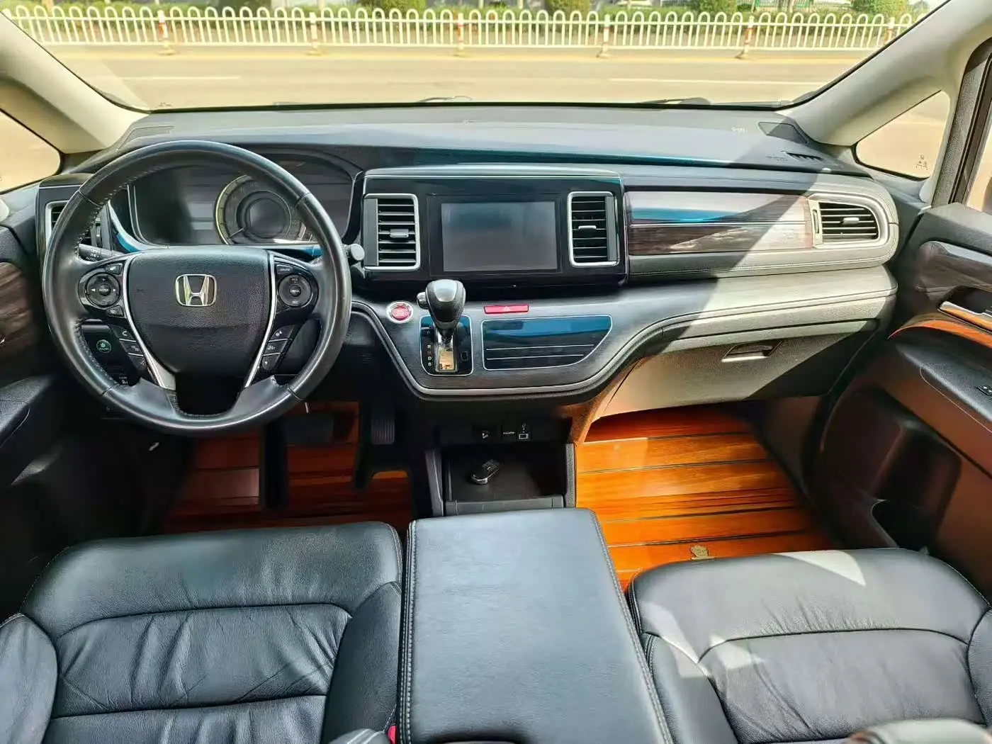 Honda Elysion 2018 — Şəkil 7/9
