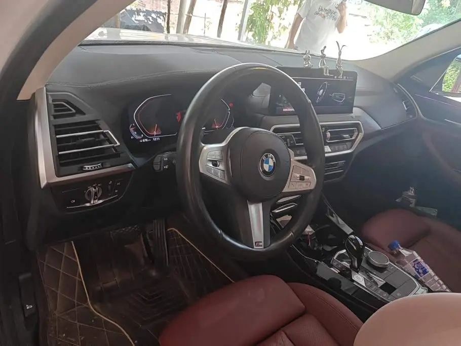 BMW X3 2023 — Photo 12/16