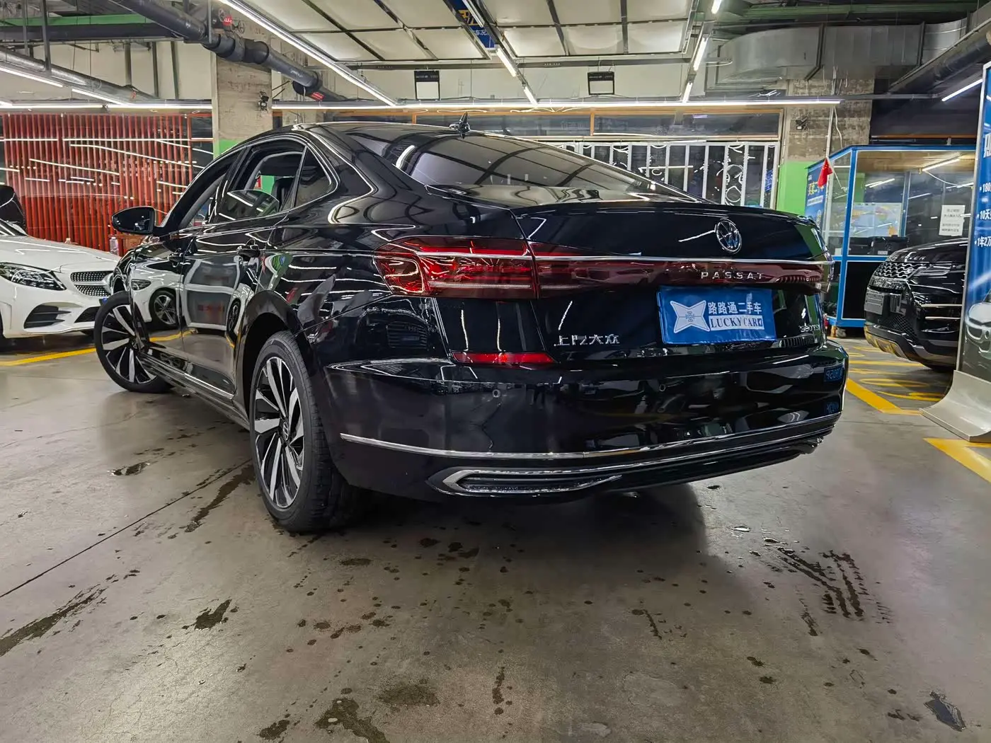 Volkswagen Passat 2024 — Photo 4/17