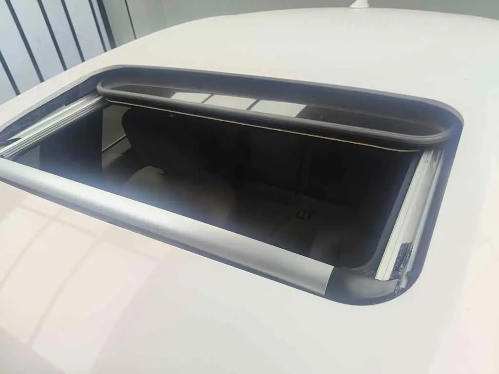 Lexus ES 2022 — Photo 6/13
