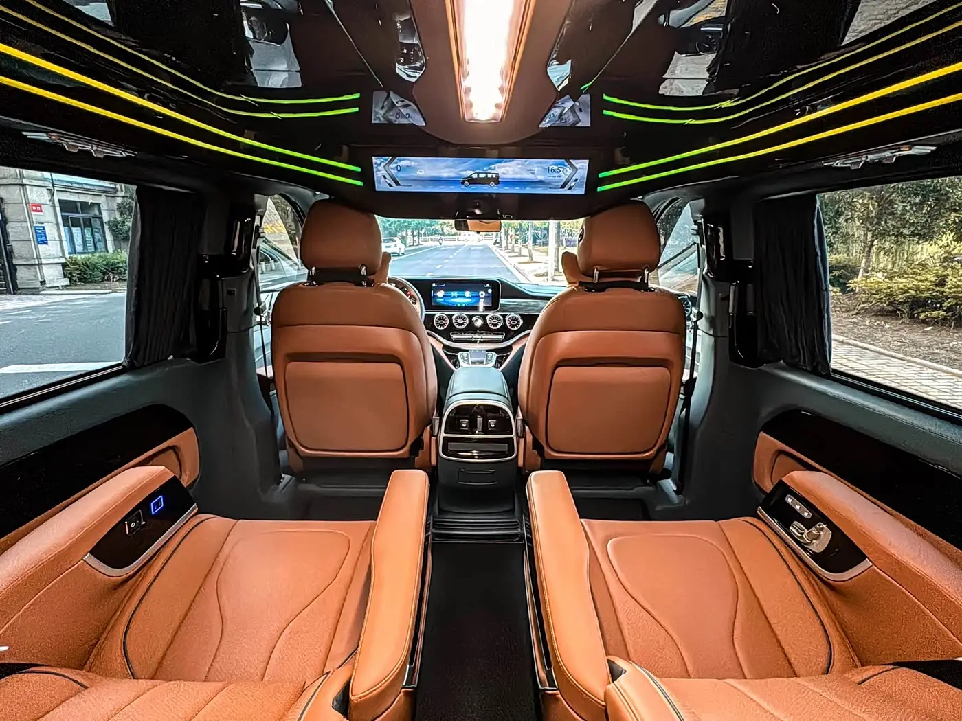 Mercedes-Benz Vito 2024 — Şəkil 16/20