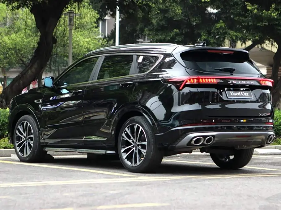 Jetour X70 PLUS 2022 — Фото 5/18