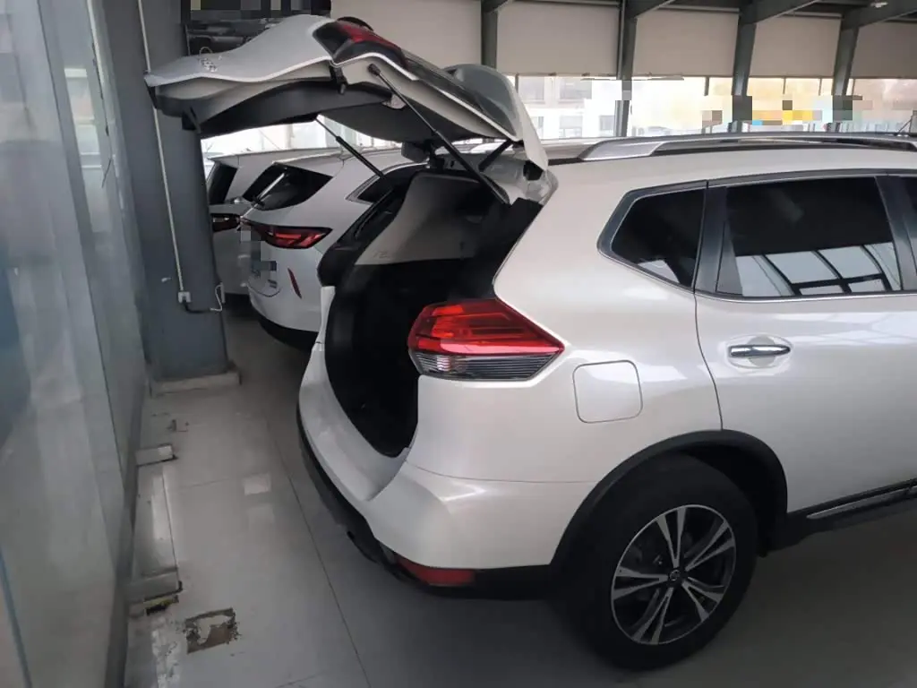 Nissan X-Trail 2023 — Şəkil 16/20