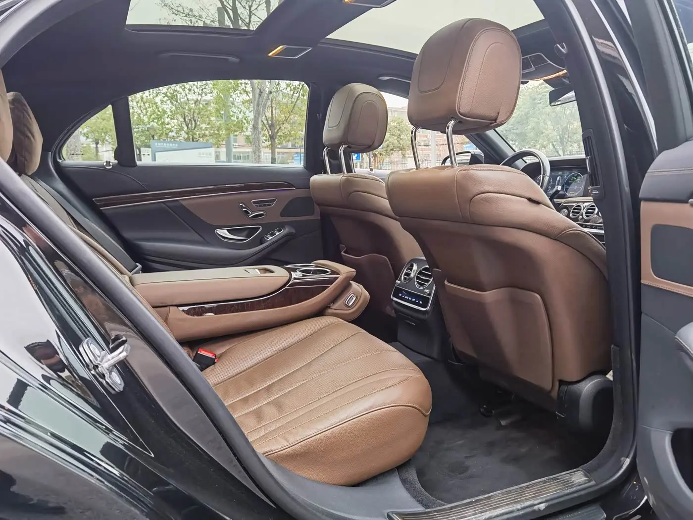 Mercedes-Benz S-Class 2020 — Photo 9/11