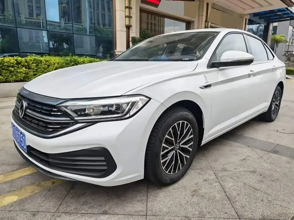 Volkswagen Sagitar 2026 — Photo 1/11
