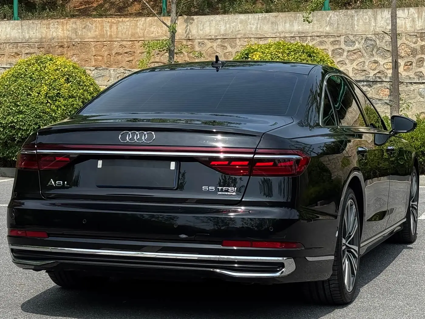 Audi A8 2023 — Photo 4/19