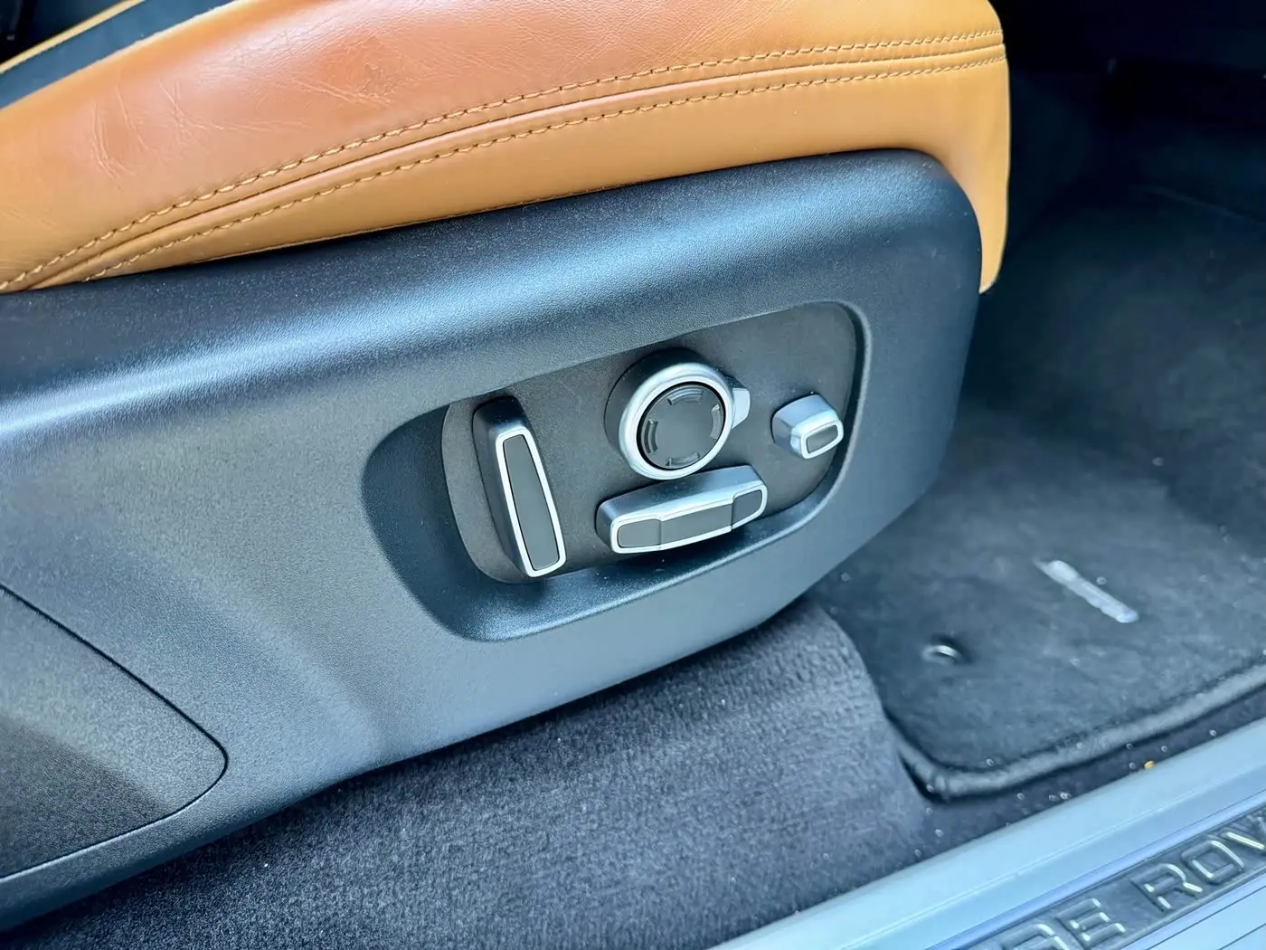 Land Rover Range Rover Sport 2020 — Şəkil 19/20