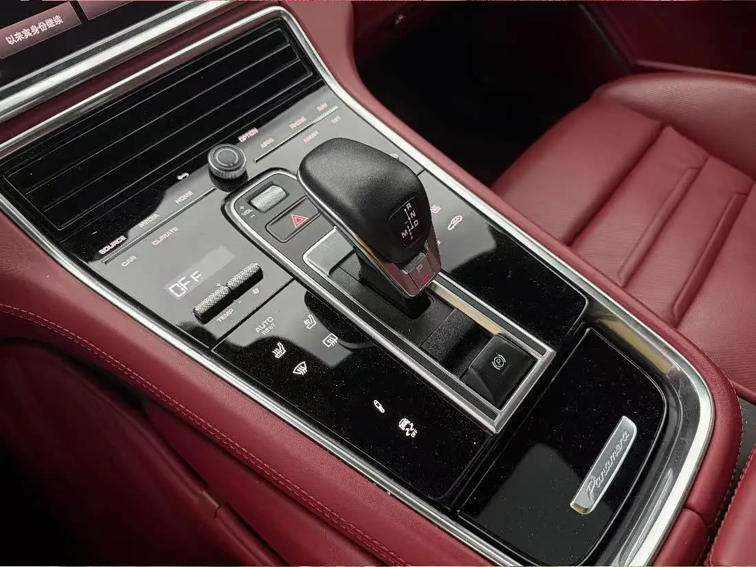 Porsche Panamera 2022 — Photo 9/9