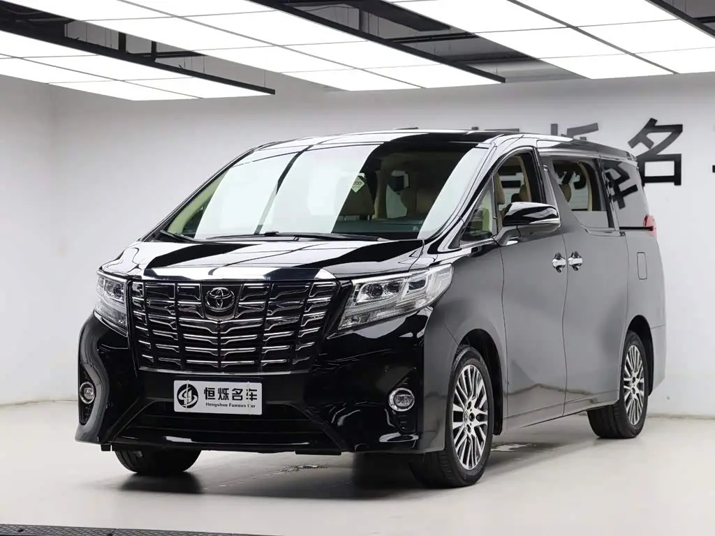 Toyota Alphard 2017 — Photo 2/20
