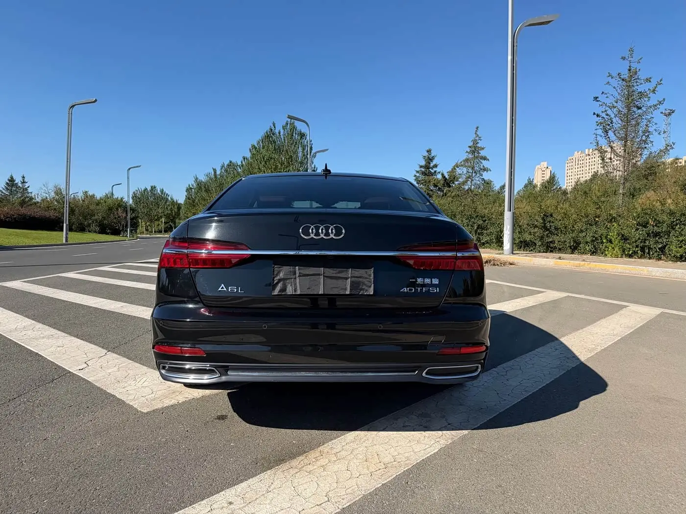 Audi A6L 2021 — Photo 5/16