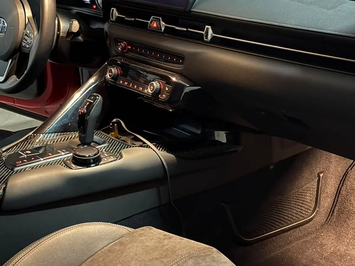 Toyota Supra 2021 — Şəkil 11/12