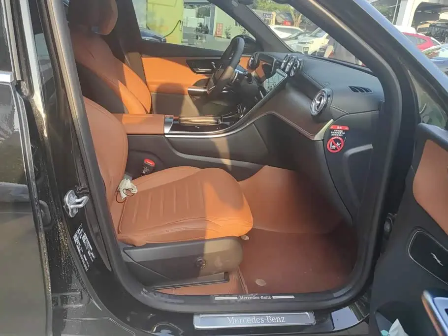 Mercedes-Benz GLC 2024 — Şəkil 8/16