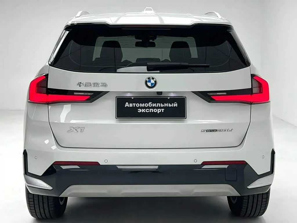 BMW X1 2023 — Фото 8/20