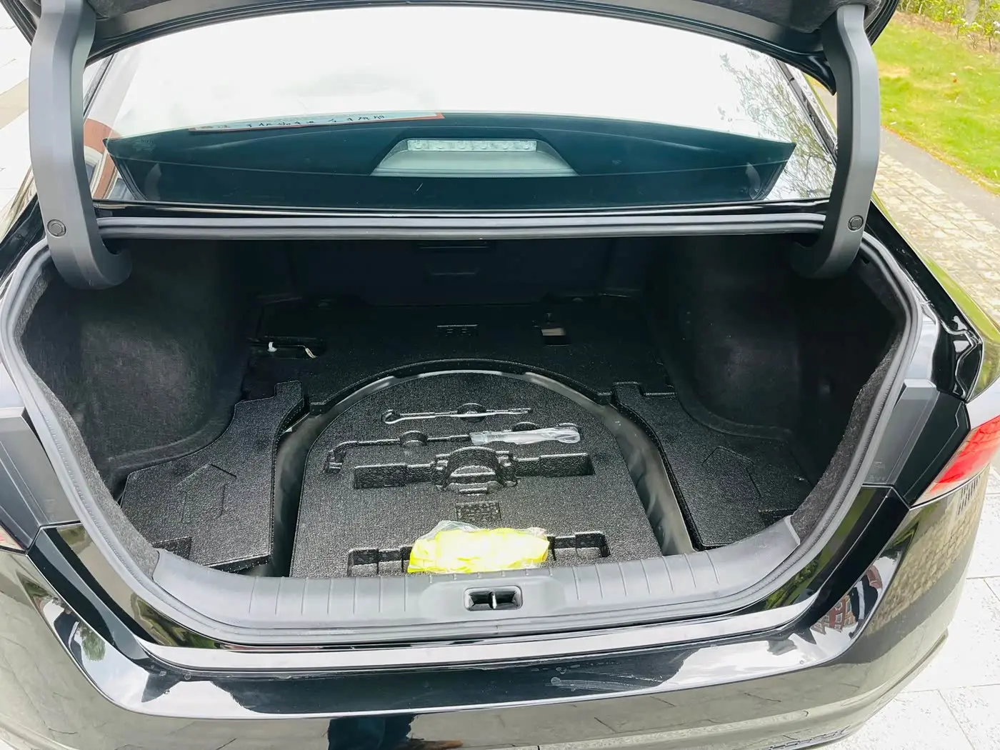 Nissan Teana 2022 — Photo 16/19