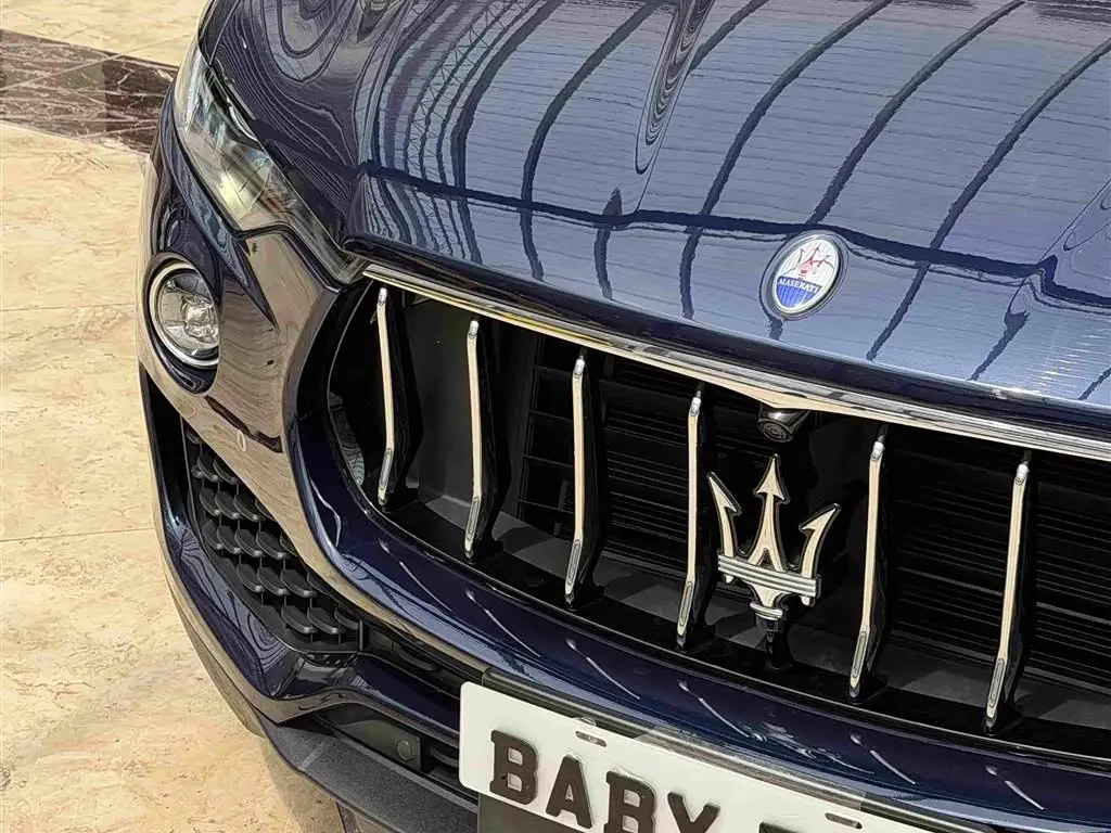 Maserati Levante 2020 — Şəkil 13/17