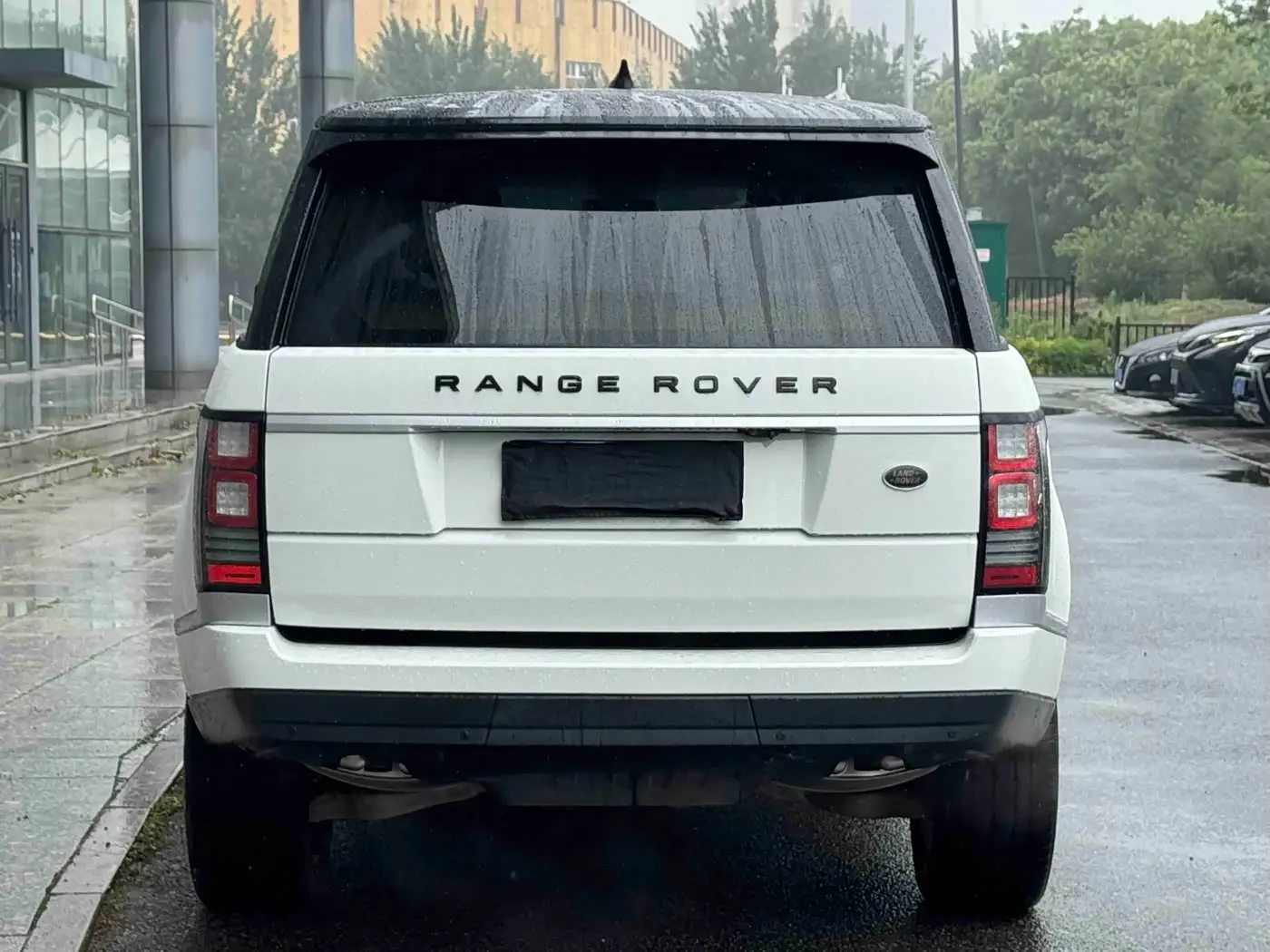 Land Rover Range Rover 2018 — Şəkil 6/9