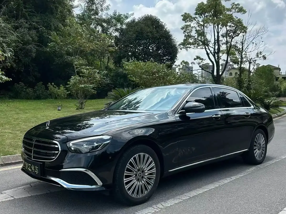 Mercedes-Benz E-Class 2022 — Şəkil 2/9