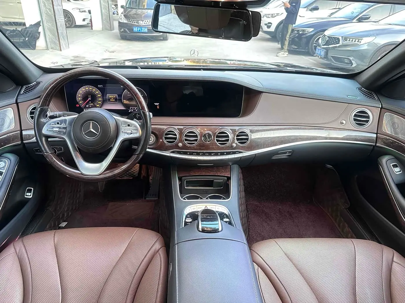 Mercedes-Benz S-Class 2017 — Photo 4/9