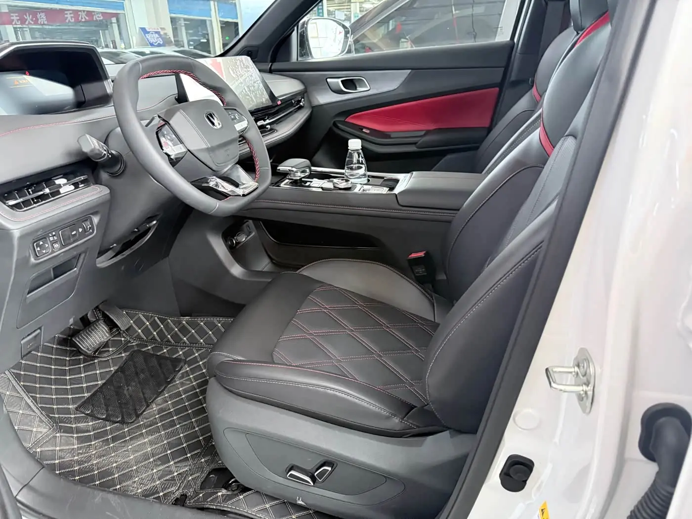 Changan CS55 PLUS 2024 — Фото 8/20