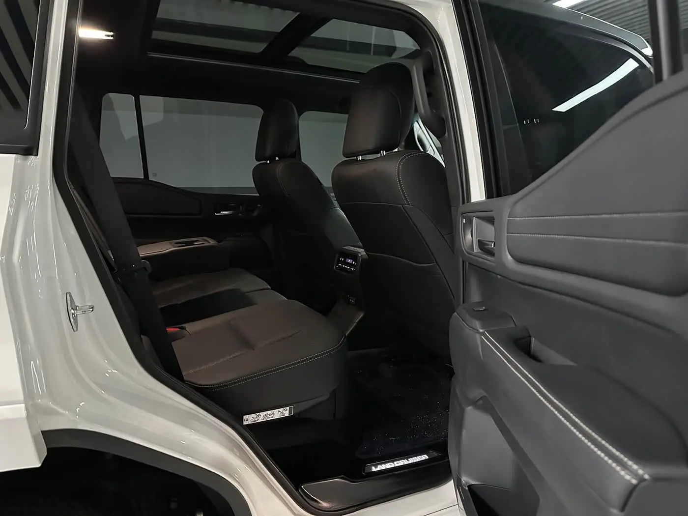 Toyota Prado 2026 — Photo 18/20