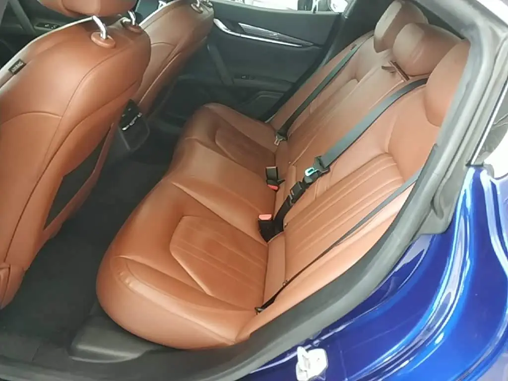 Maserati Ghibli 2016 — Photo 17/20