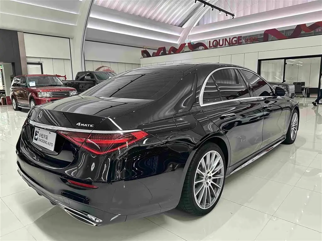 Mercedes-Benz S-Class 2022 — Photo 18/19