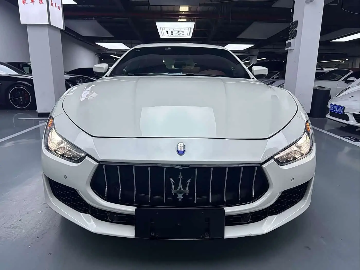 Maserati Ghibli 2017 — Şəkil 2/19