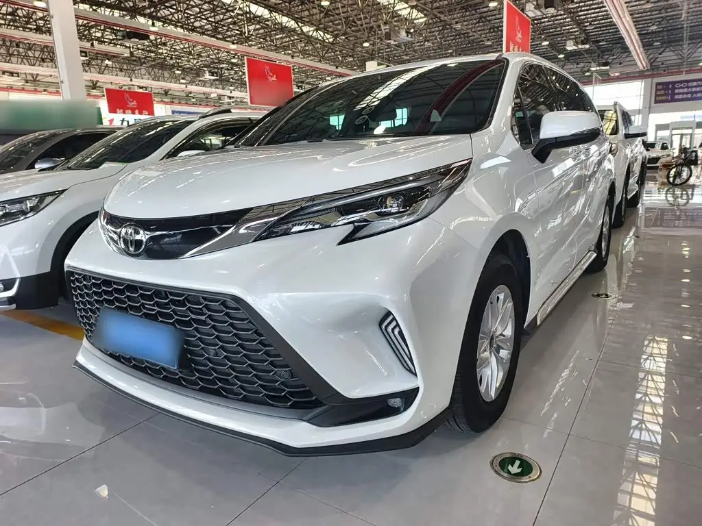 Toyota Granvia, 2026